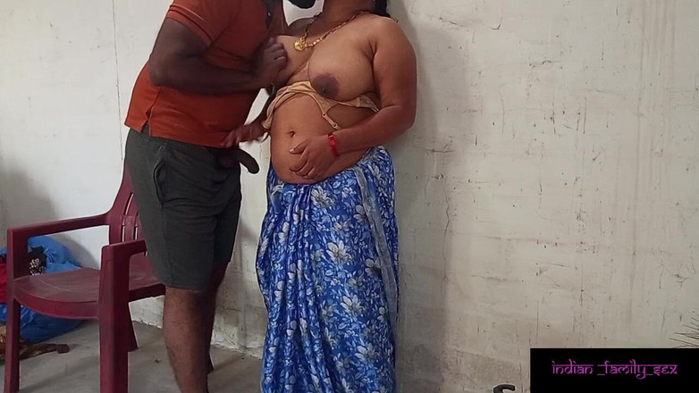 Indian IFS: Indiana tia quando seu marido não está em casa