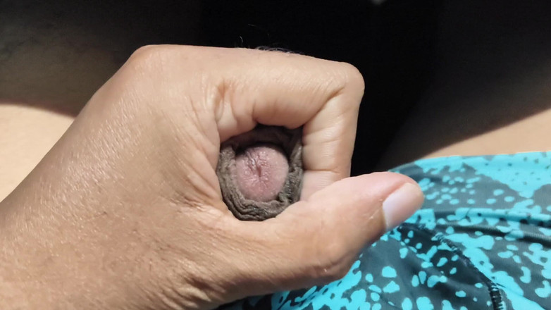 Roxy Bay: Cock Massage detailní sólo domácí černý penis POV