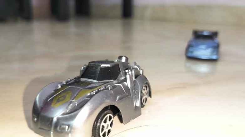 Isabel: Destruir carros com meus saltos altos