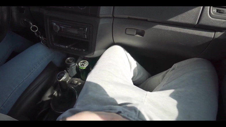 YSP Studio: Pompino in pubblico turno dopo turno durante il viaggio in...