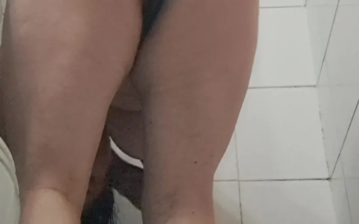 Mommy big hairy pussy: Stepmother Washing Hair