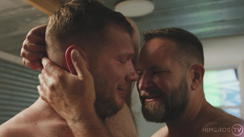 Himeros.tv: Urso corpo bonito