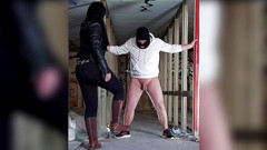 Lady Luciana Di Domizio: Mitt i slavbollarna