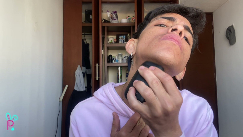 Isak pervert: Playing with a Black Rubber Cock, Fucking My Ass
