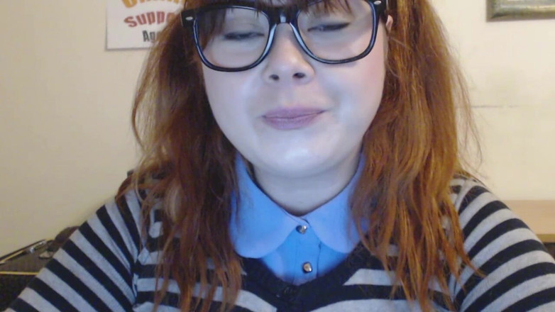 Roxanne Miller: Fantazie rozšíření prsou - v práci