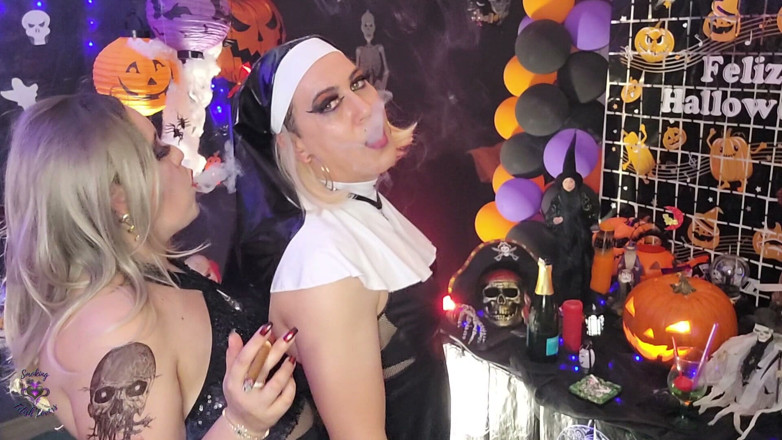 HollyCox: Halloween provocação