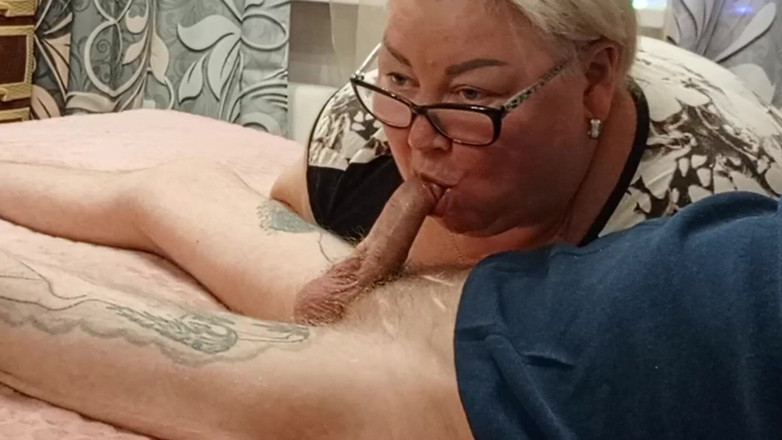 Zona901: Madrastra apenas se tragó todo el semen después de una...