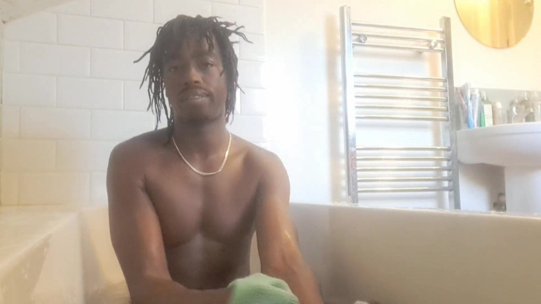 Big Black Cocks Cumming: Nata4sex dalam mandi mengusik mengusik zakar saya