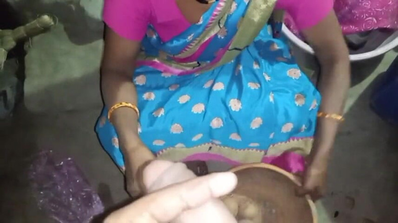 KMM: Desi Village Girl Berkongkek