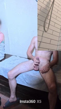 Bastu äventyr runkar av stor kuk cumshot full 20m