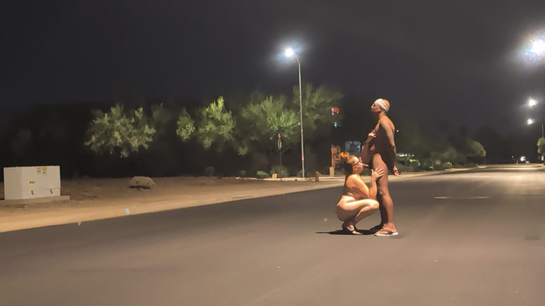 Rendezvousing Assets: Di bawah Lampu Jalan