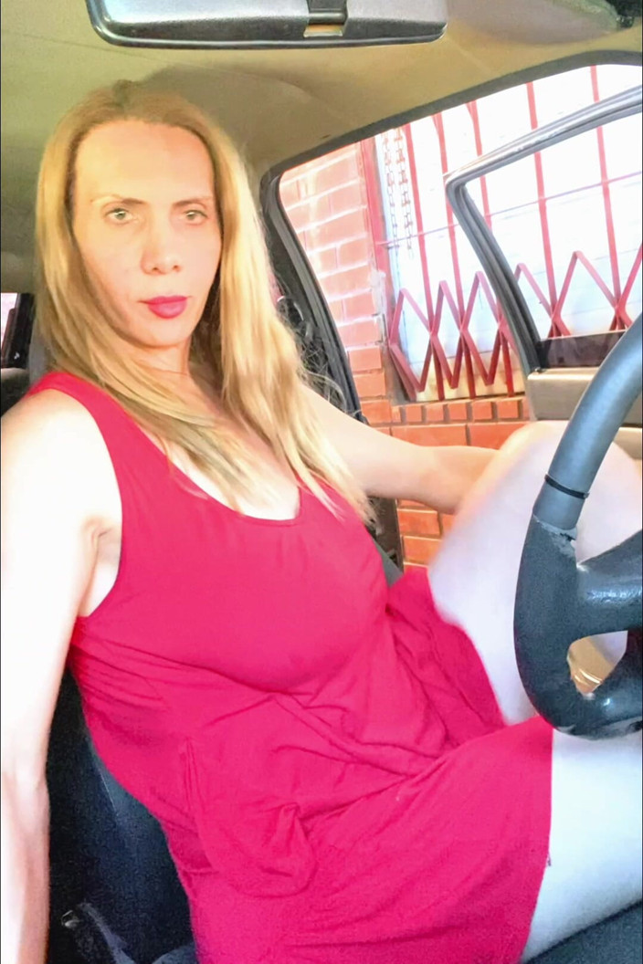 Dhai Sami: Touching Myself a Little in the Car