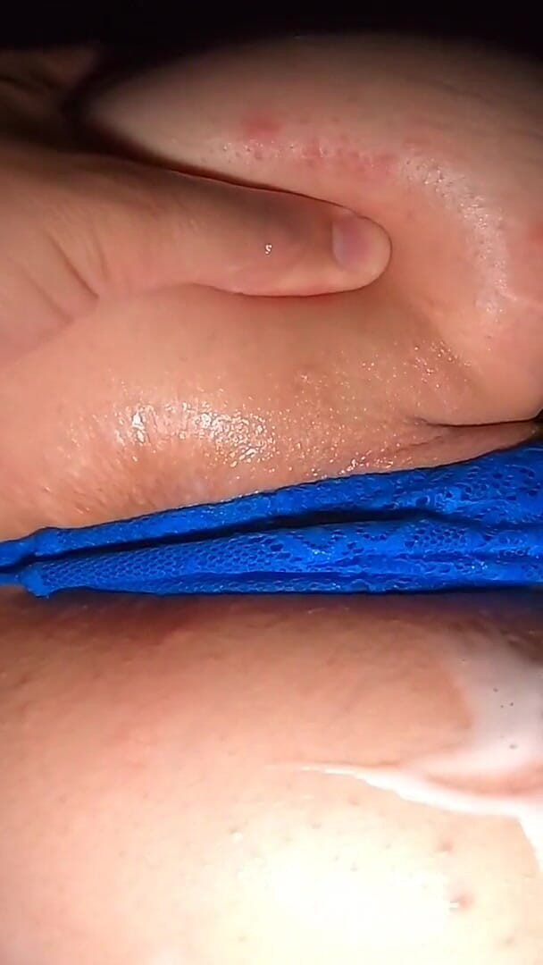 Sweet Amateur Dreams: Sperma sprutande het styvsyster