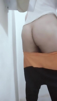 Cute Boy Ass Want Friendship