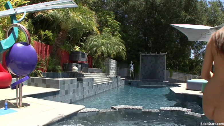 Babe Stare: Woman pleasures herself in the pool and gets fucked by...