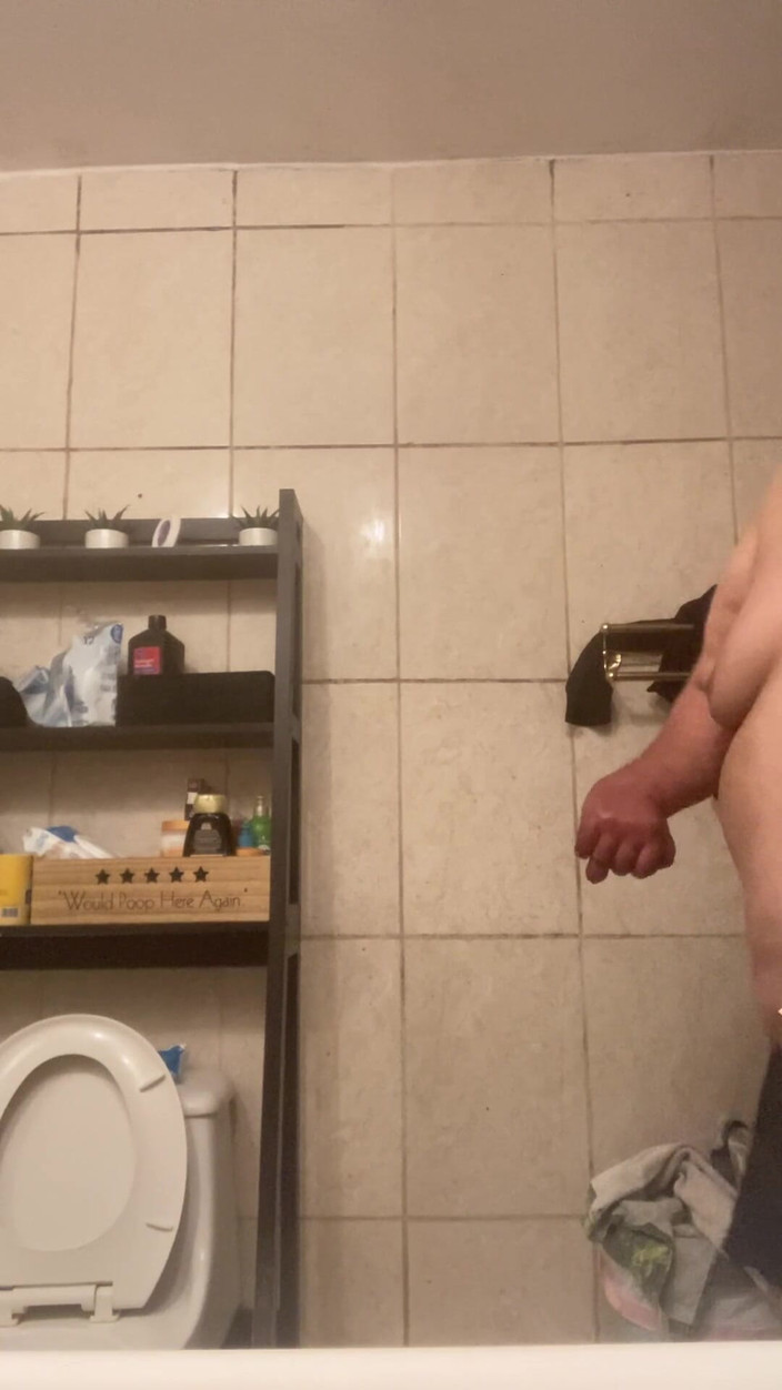 Chubbytits16: Saya Perlukan Seseorang Untuk Bermain Dengan Siapa Sukarelawan