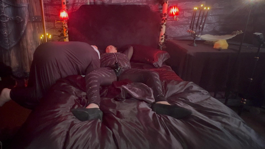 Part 1:- Queen Vampire Turns the Priest Into a Cock Sucking Whore! (Aa experiences ltd) Part 1:- Queen Vampire Turns the Priest Into a Cock Sucking Whore! (Aa experiences ltd)