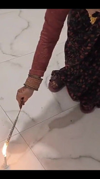 Glückliches Diwali, viele des Spaßes mit Hunter Rocket
