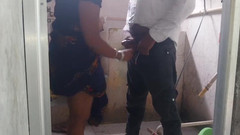 Busty mom: スタンディング・インディアン・ファック