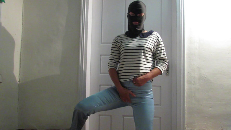 SexyAnka: Дрочи На Мои Мокрые Штаны