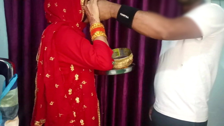 NaughtyWings: Karva Chauth Ka Special Video