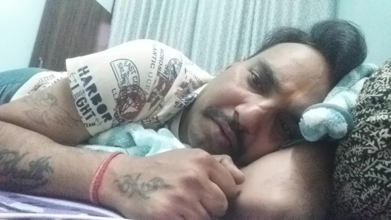 Rajasthani-old-lover: Indyjski policjant wciągnięty i zerżnięty przez sąsiada ojczyma i oficer...