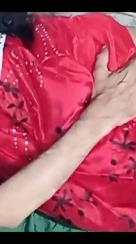 Futai anal cu indiancă bhabhi dolofană în coloană sonoră hindi clară