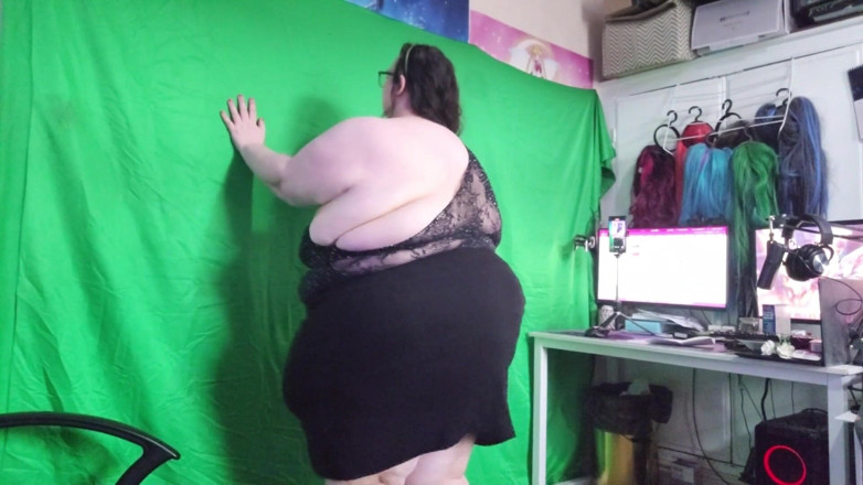 SSBBWLadyBrads: SSBBW - movimentos sensuais e strip