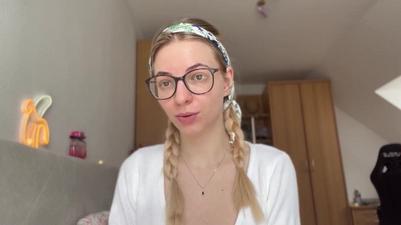 Goddess_Bella_Rae: Voors en tegens van zijn in een door een vrouw...