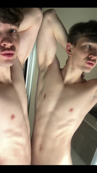 Two Me, Two Cocks - Slapping Each Other