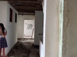 Dis Diger: Llevé hermanastra a una casa abandonada con bates y la...