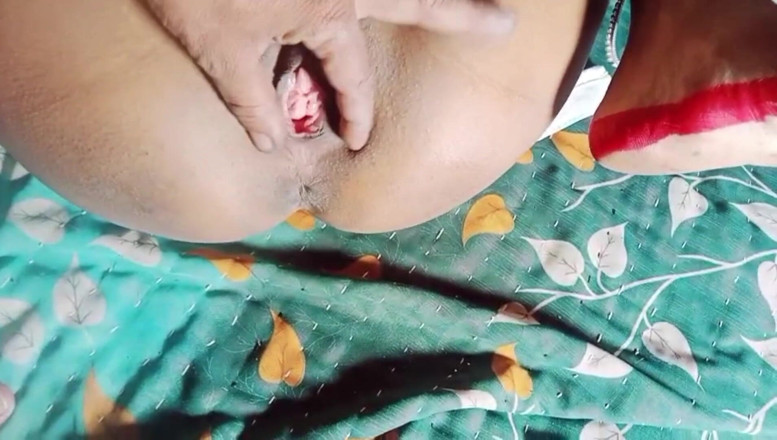 Bk Vlogs: Styvbror såg styvsyster-in-law fitta hål genom att sätta in sitt...