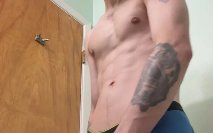 Ky Strokes: After Work and Horny