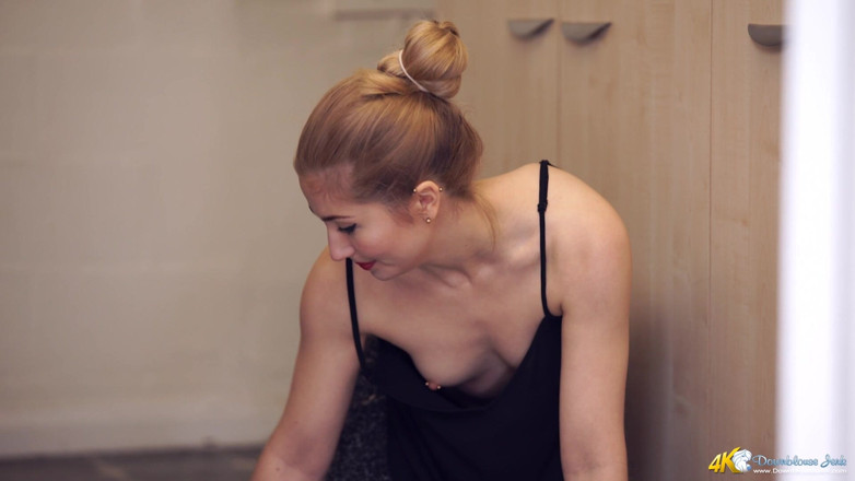 DownblouseJerk: Stephanie bonham carter - unter die bluse ablenkung - WICHsanleitung