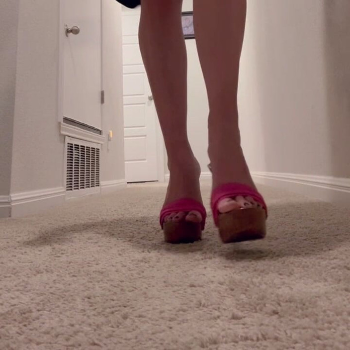 Hot Wife Lila: Feet/heels - Foot Fetish Special Request From a Follower