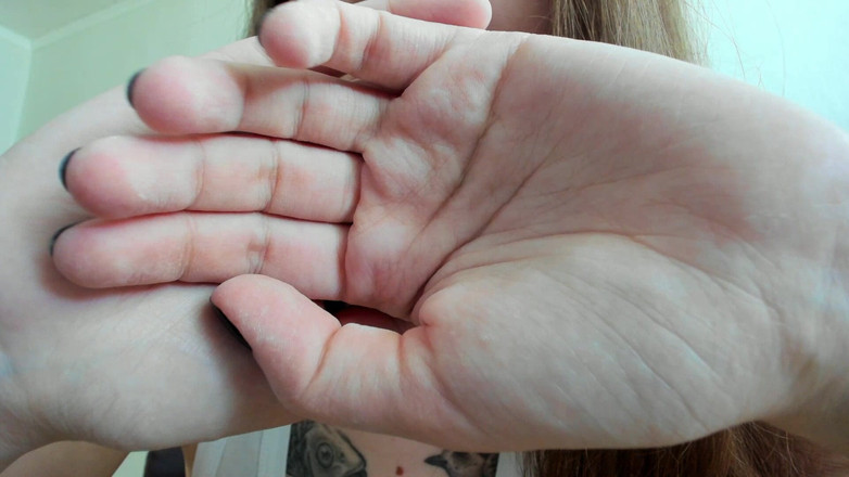 Rarible Diamond: लेटेक्स दस्ताने छेड़ना