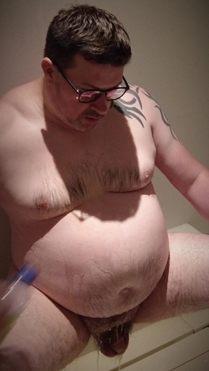 uktattooedchub74: Пляшка сечі