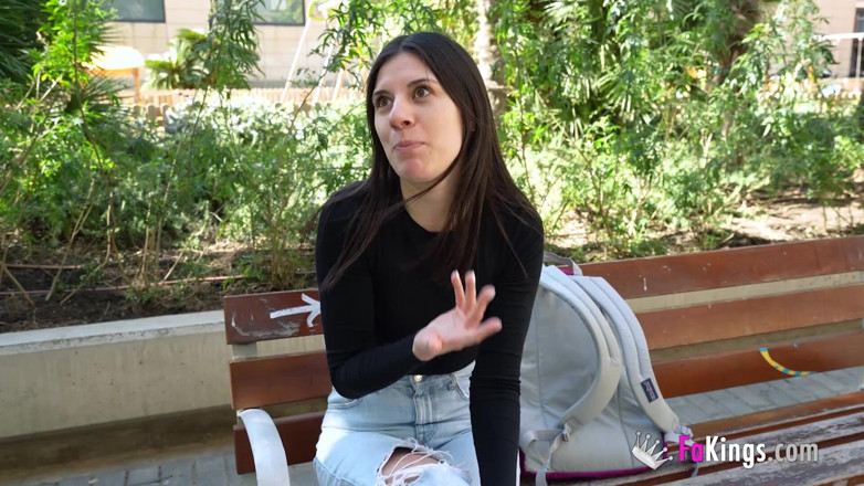 FAKings: L'alta mia Gallardo vuole godere di un anale hardcore per...