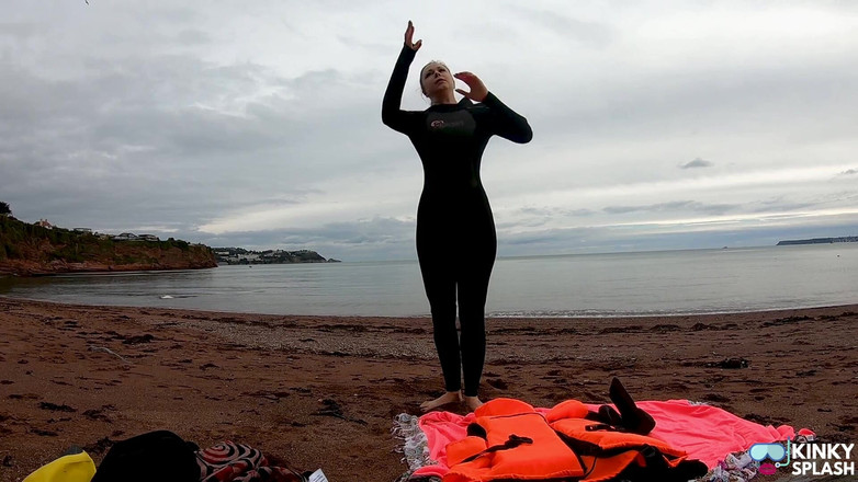 UKCuteGirl: Strapped Tight &amp; Floating Free - Sexy Wetsuit Life Jacket Test