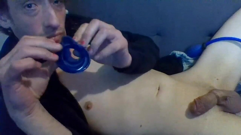 LilTaste: Svapando e usando il fallo (pene) pompa e leccare il sesso...