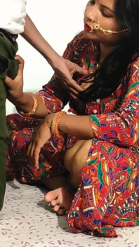 Desi Indian Mature Bhabhi with Big Boobs Fucked in Skirt