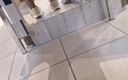 Nicoletta Embassi: Sheer Feet ve Yeni Spor Ayakkabı