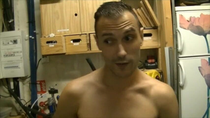 Gaybareback: David Lucas se fait baiser sans capote par un latino