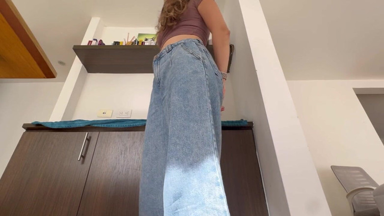 scarlettandc: Mein Arzt inspiziert meinen Anus
