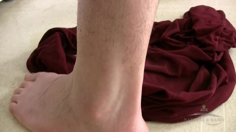 ATK Exotics: Amatérská masturbace v koupelně