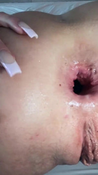 Anal Creampie Threesome
