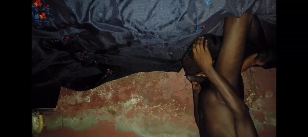 Masturbator emmy: Rustik bir odada mastürbasyonun yeniliği