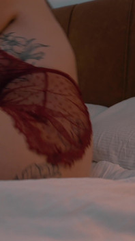 Step Mom Waiting Husband, but Shares Bed with Step Son Till Huge Facial After Unexpected Cum Inside