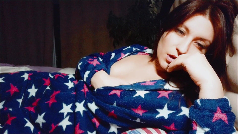 Adele Amber: Beautiful Girl in Pajama