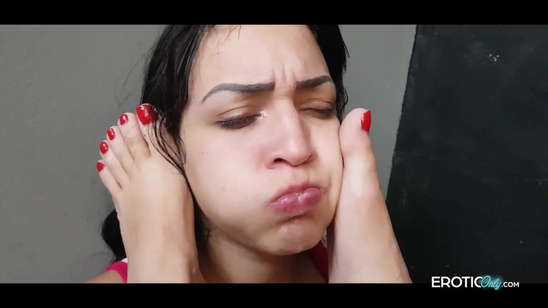CatiasFootFetishPorn: Feet Domination! Giving This Slut a Taste of My Hot...